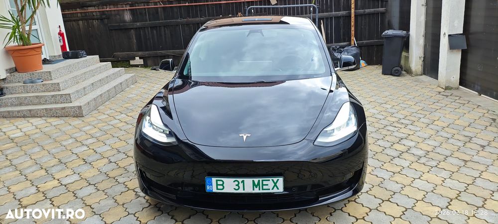 Tesla Model 3 Standard Reichweite Plus Hinterradantrieb - 10