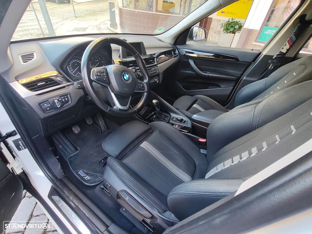 BMW X1 20 d xDrive Line Sport - 9