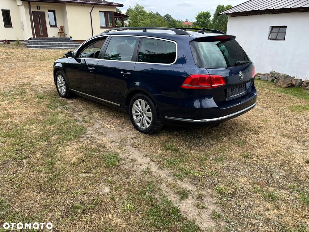 Volkswagen Passat 2.0 TDI DSG BlueMotion Technology Highline - 18