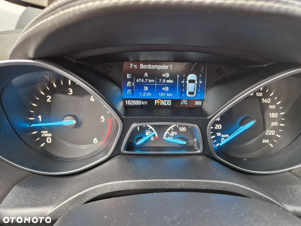 Ford Kuga 2.0 TDCi 4x4 Vignale - 28