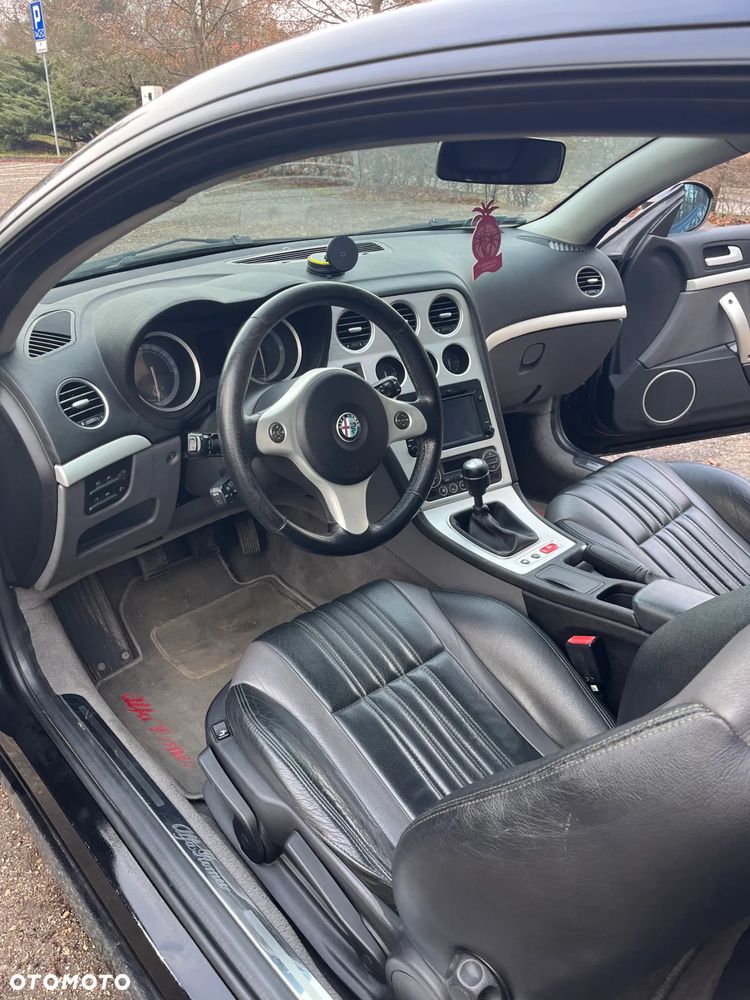 Alfa Romeo Brera 2.4JTDM Sky View - 12