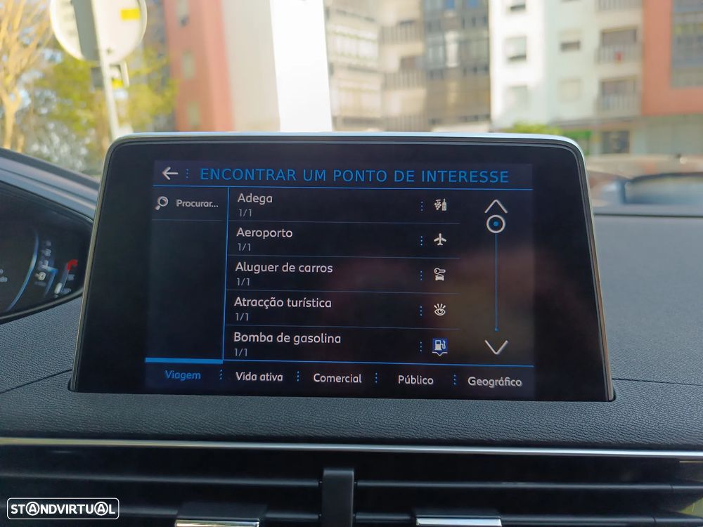 Peugeot 3008 1.2 PureTech Allure Pack - 44