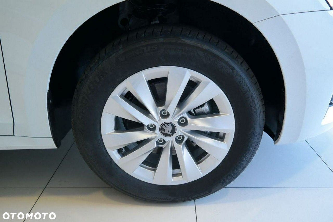 Skoda Octavia - 30