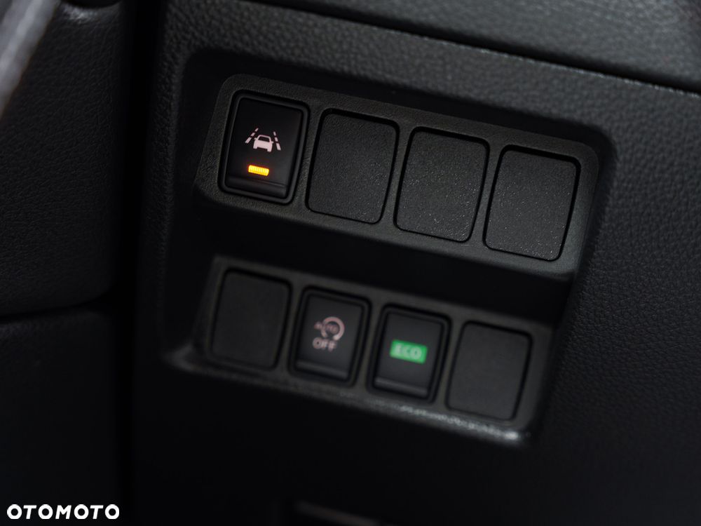 Nissan Qashqai 1.2 DIG-T N-Connecta Xtronic - 20