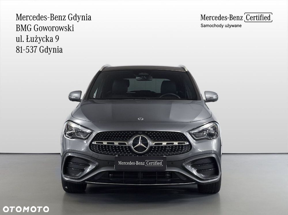 Mercedes-Benz GLA - 2