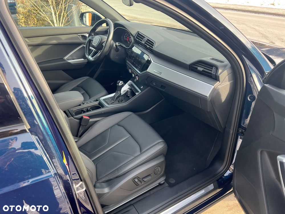 Audi Q3 35 TDI Advanced S tronic - 37