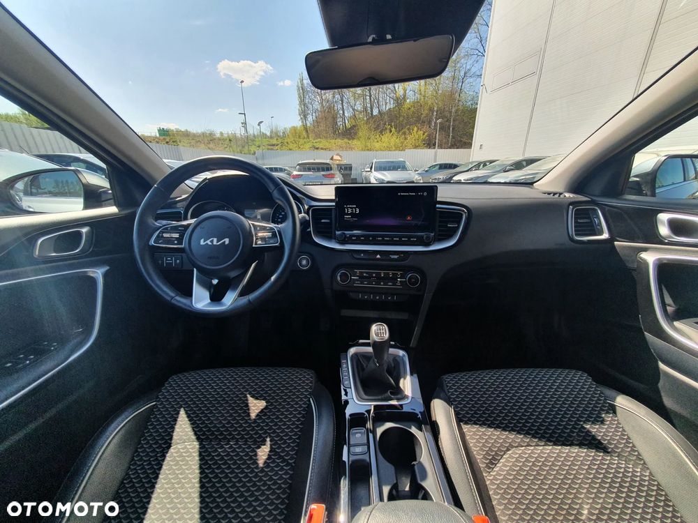 Kia Ceed 1.5 T-GDI Tribute - 28