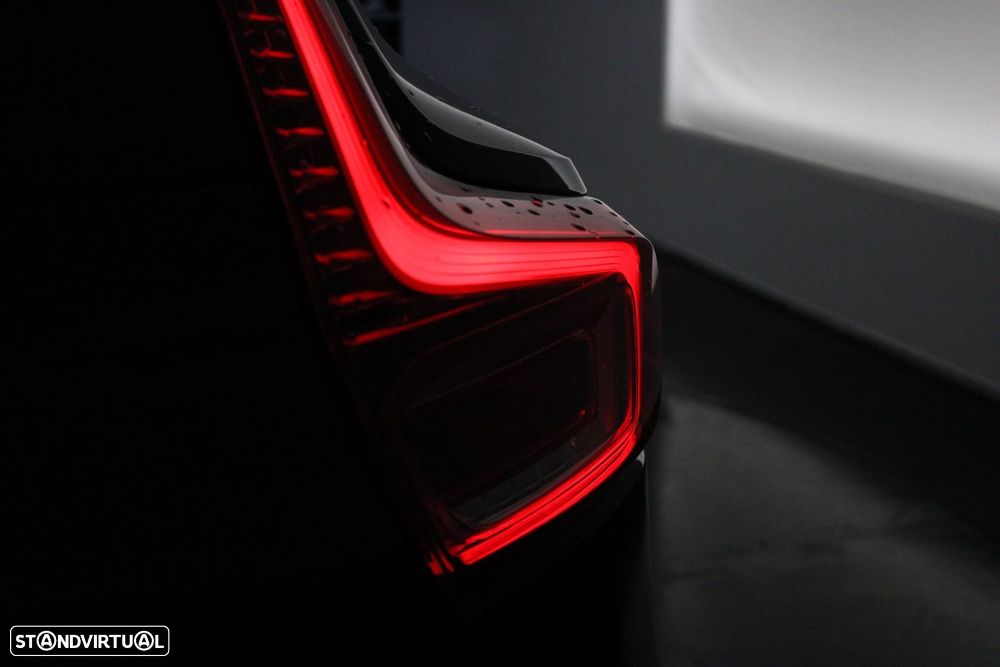 Volvo XC 40 1.5 T2 Momentum - 43