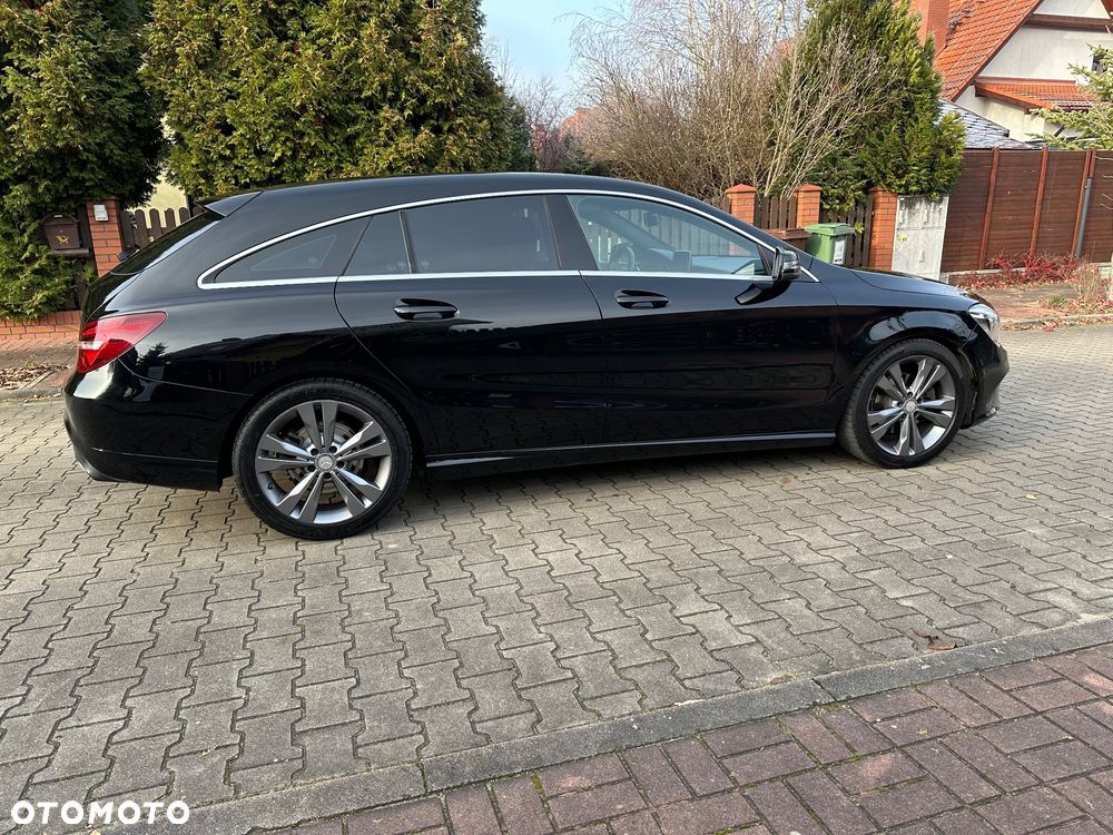 Mercedes-Benz CLA 200 d 4Matic 7G-DCT AMG Line - 16
