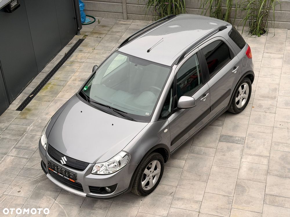 Suzuki SX4 - 1