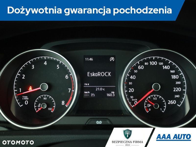 Volkswagen Golf - 10