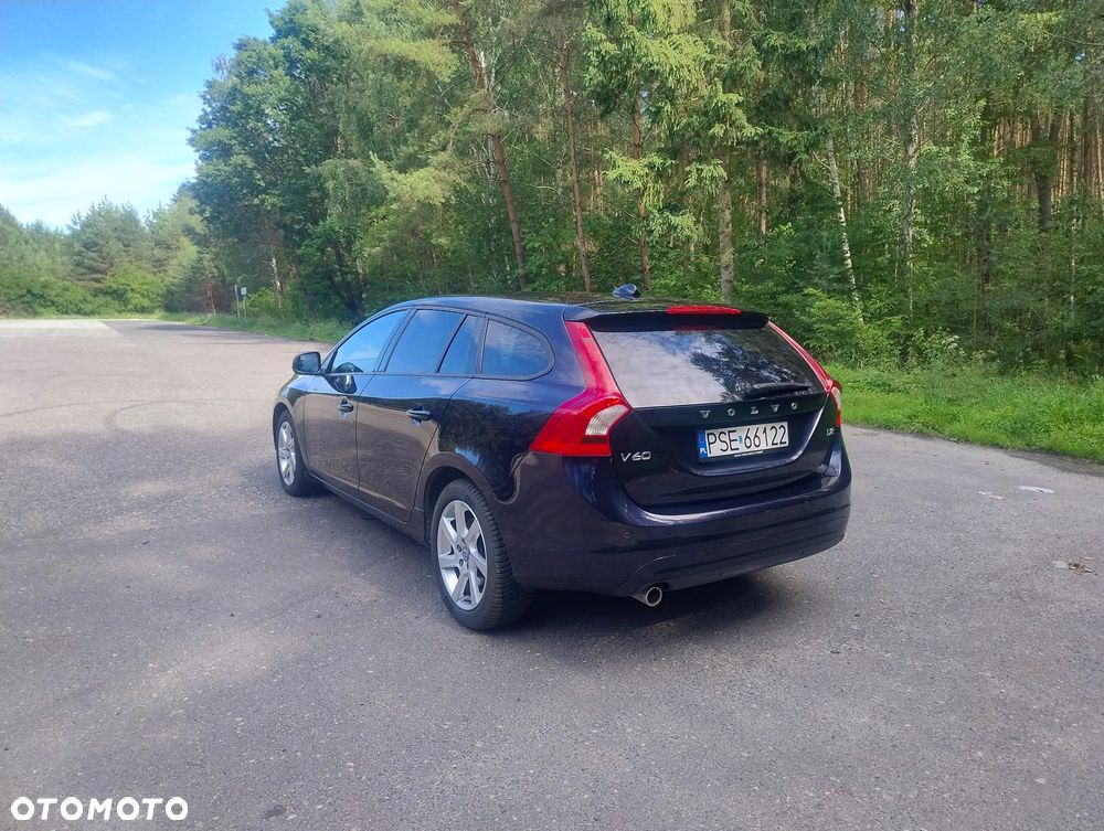 Volvo V60 D2 Geartronic - 4