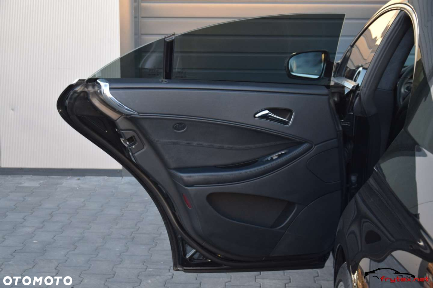 Mercedes-Benz CLS - 21