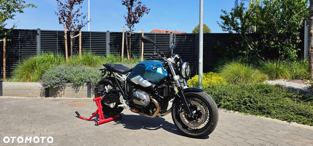 BMW R - 3