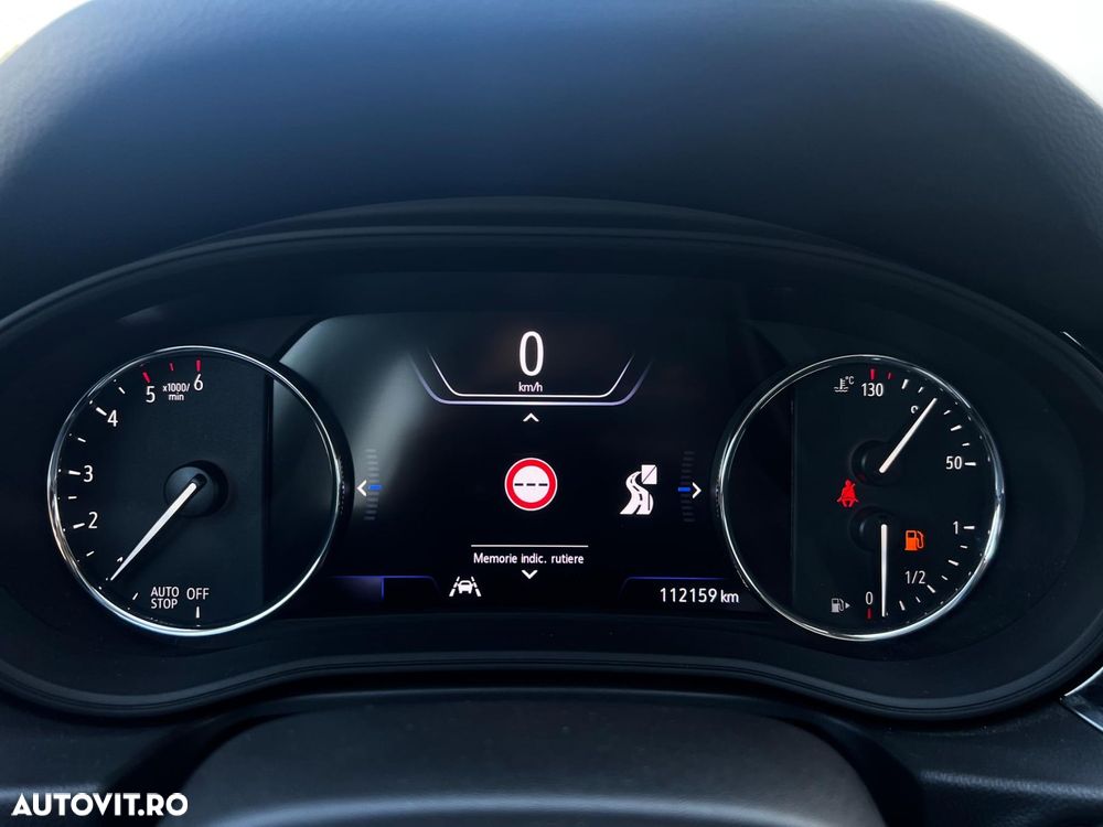 Opel Insignia - 18