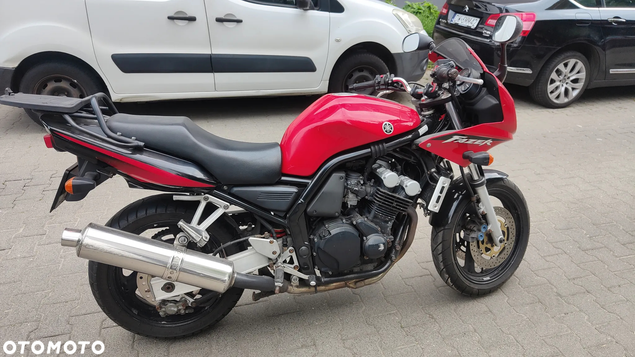 Yamaha FZS - 10