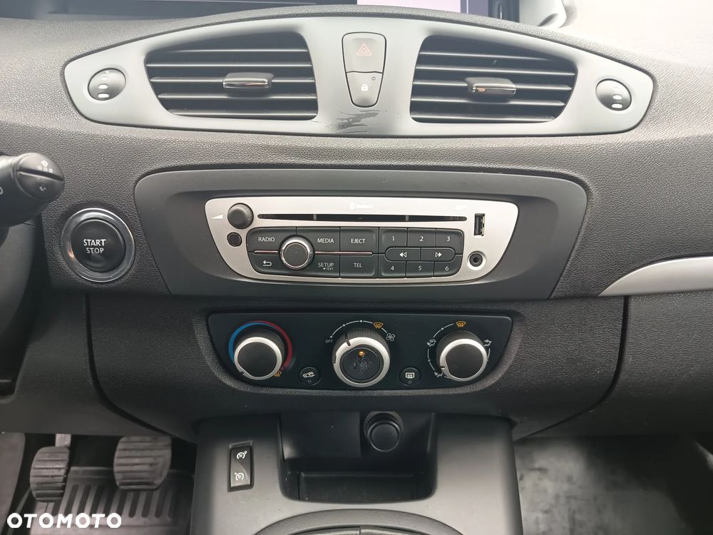 Renault Scenic 1.6 16V 110 TomTom Edition - 17