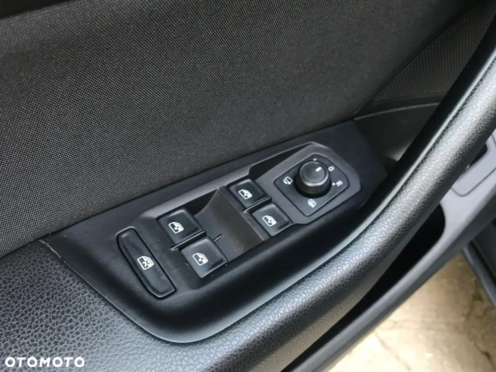 Volkswagen Passat Variant 1.8 TSI BMT Comfortline DSG - 37