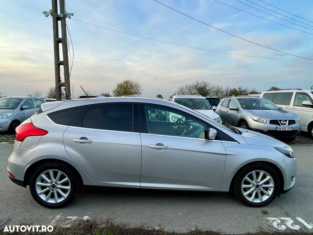 Ford Focus - 3