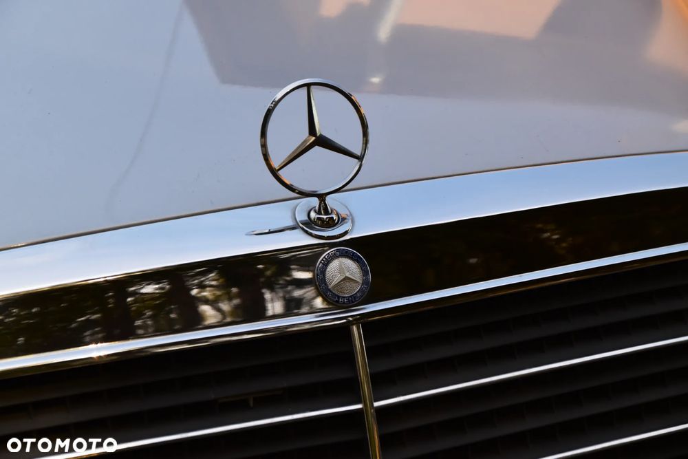 Mercedes-Benz Klasa E - 23