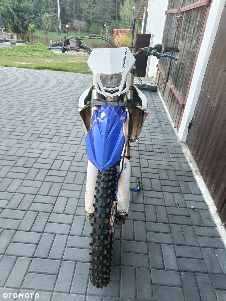 Yamaha YZF - 9