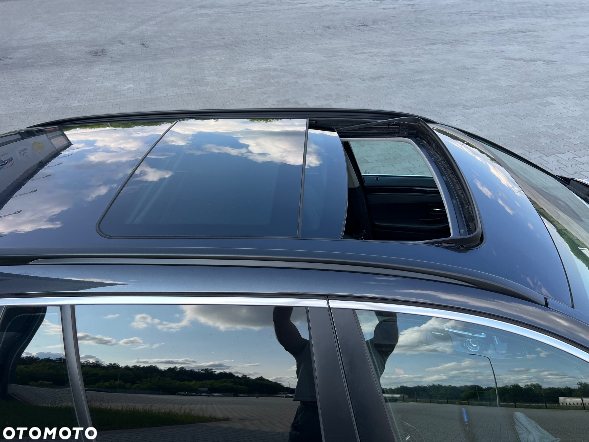BMW Seria 5 520d Touring Luxury Line - 9