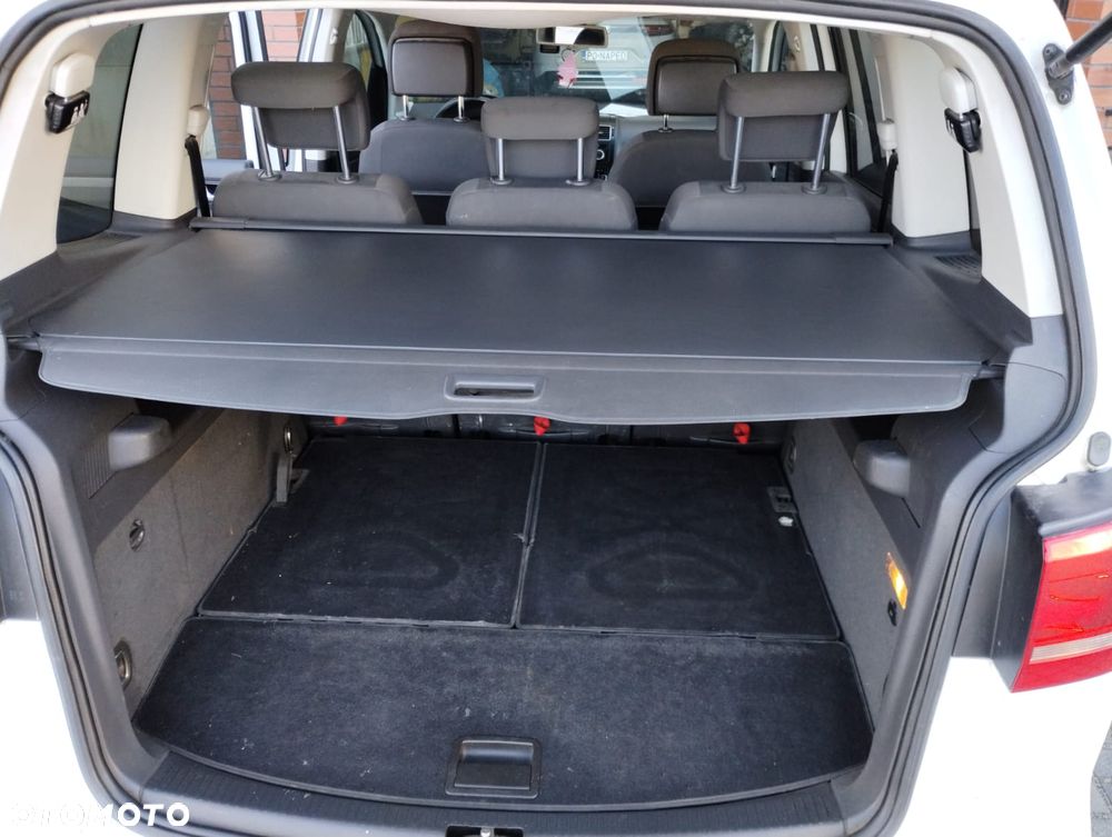 Volkswagen Touran 1.6 TDI DPF Trendline - 9