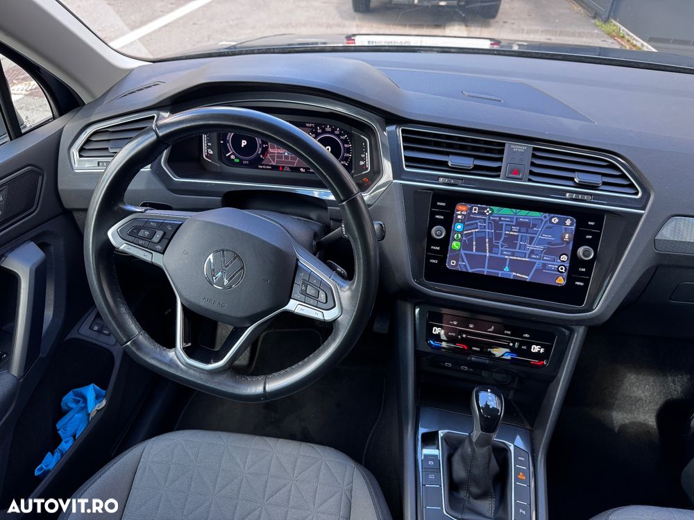 Volkswagen Tiguan - 13