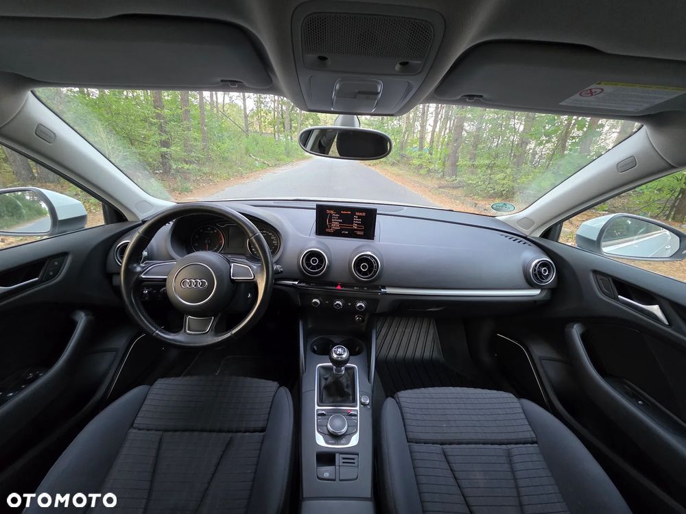 Audi A3 Sportback 1.8 TFSI Ambition - 14
