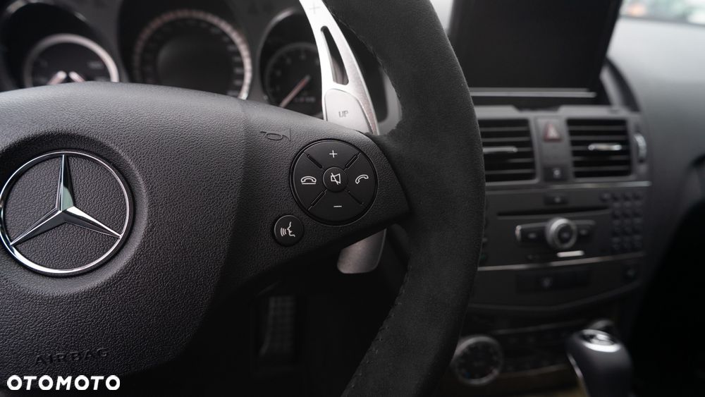 Mercedes-Benz Klasa C 63 AMG 7G-TRONIC Performance Plus SPORT EDITION - 12