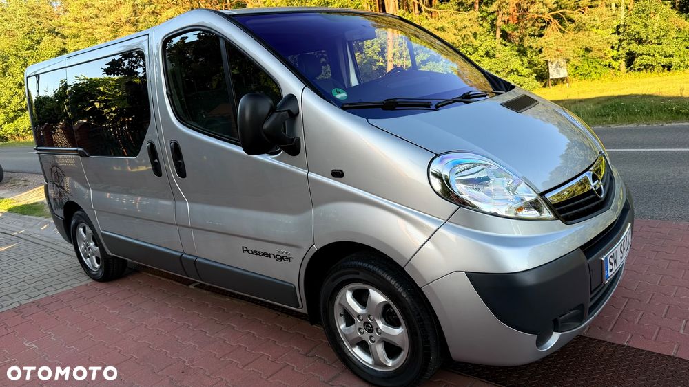 Opel Vivaro - 11