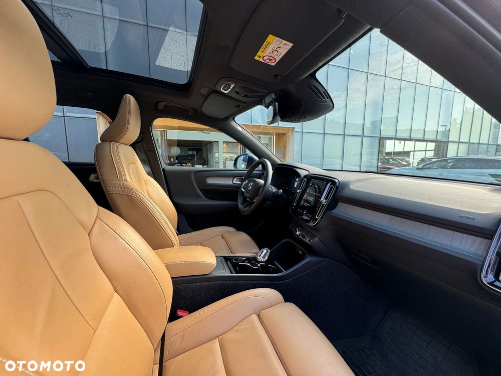 Volvo XC 40 T3 Inscription - 11