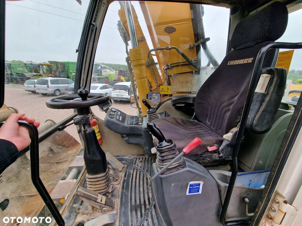 Liebherr A314, 2012r, klimatyzacja - 11