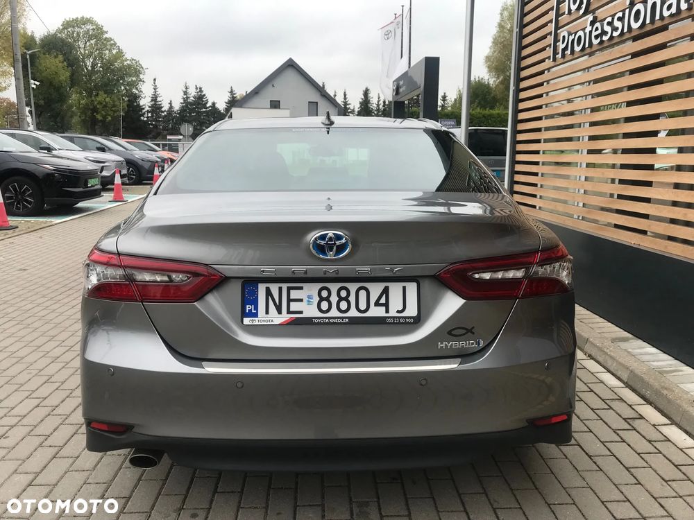Toyota Camry 2022