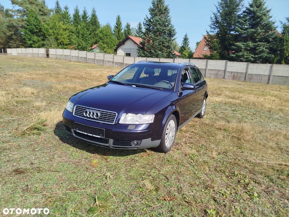 Audi A4 Avant - 1