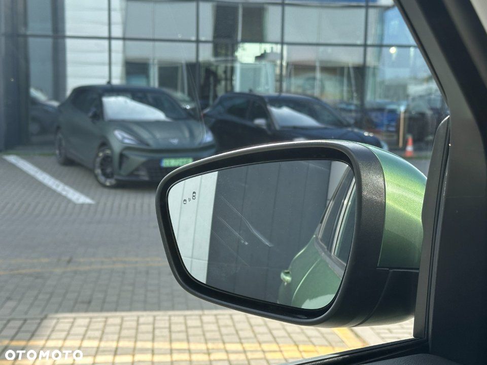 Ford Kuga - 17