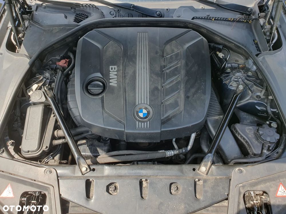BMW Seria 5 520d - 26