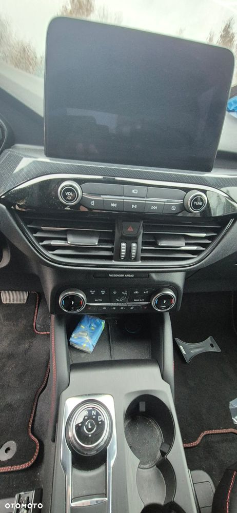 Ford Kuga 2.5 Duratec FHEV ST-LINE - 34