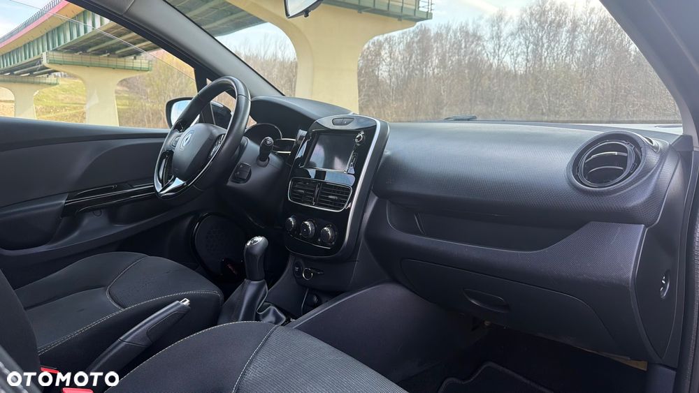 Renault Clio TCe 90 Dynamique - 27