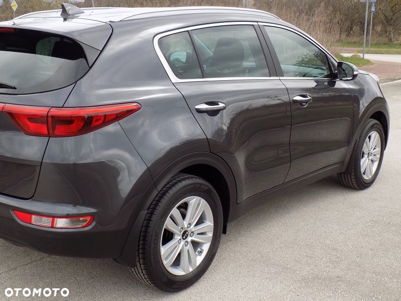 Kia Sportage 1.6 GDI 2WD DREAM-TEAM EDITION - 11