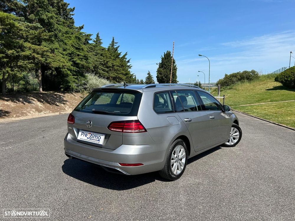 VW Golf Variant 1.6 TDi Confortline - 17