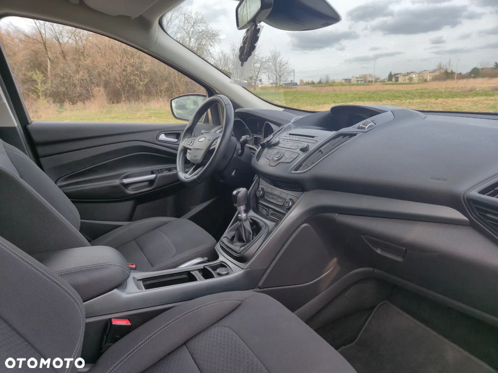 Ford Kuga 1.5 TDCi FWD Trend - 12