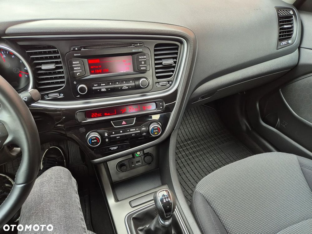 Kia Optima - 22