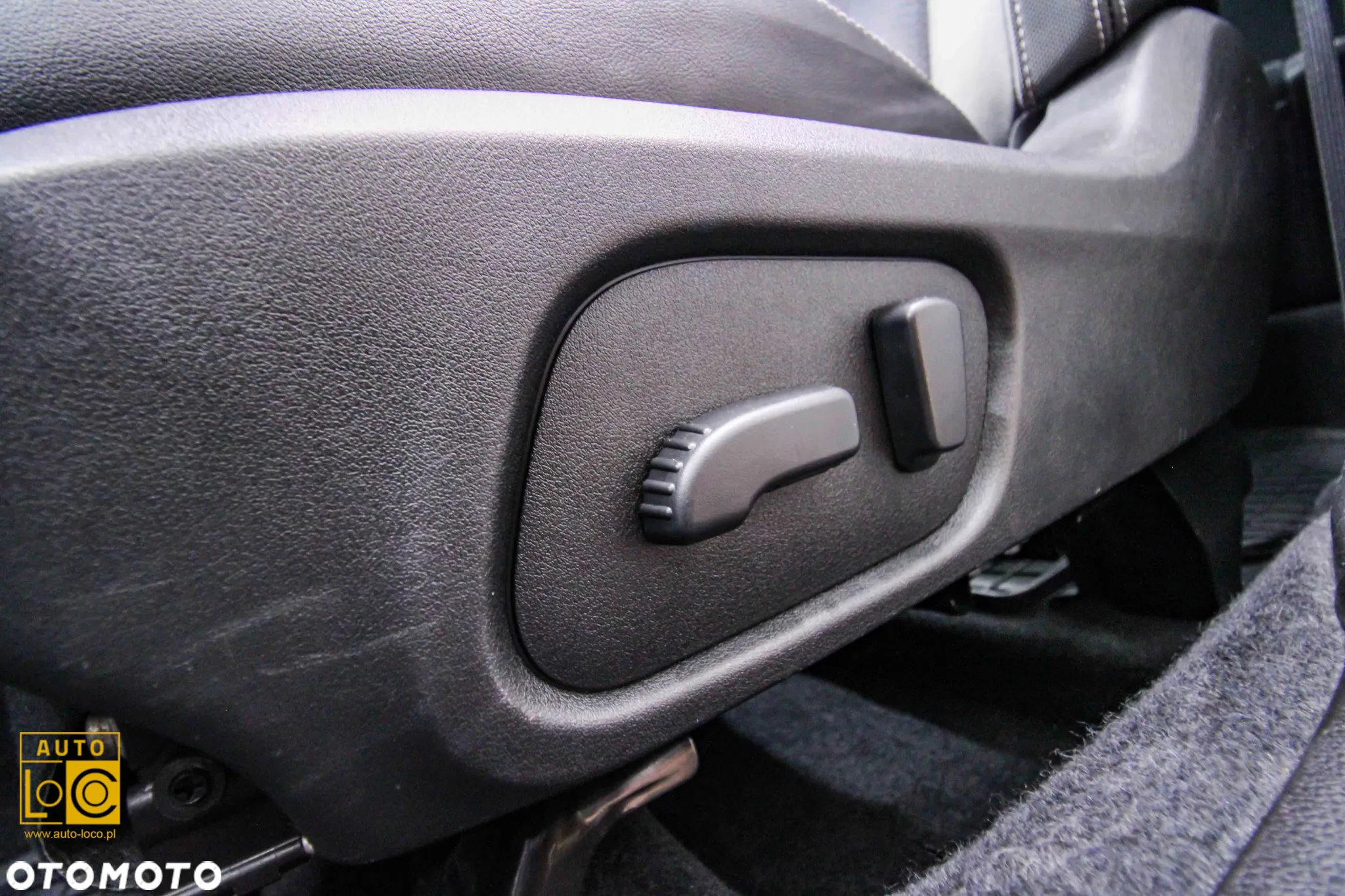 Subaru Forester 2.0 i Exclusive Lineartronic - 31