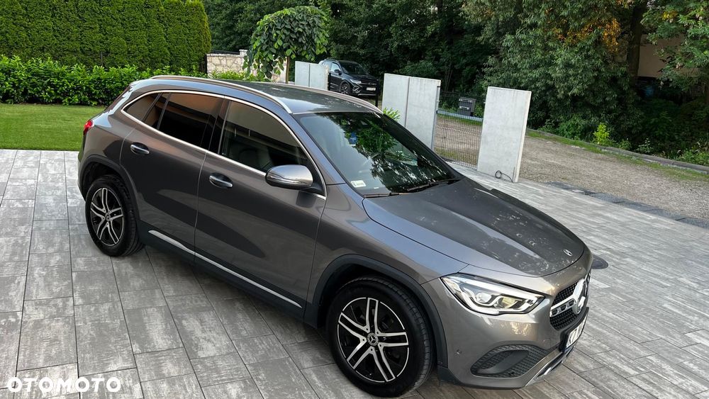 Mercedes-Benz GLA 200 - 9