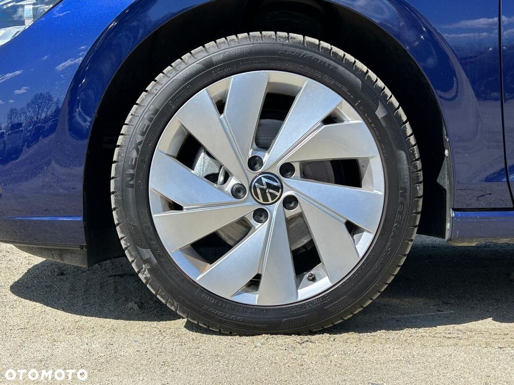 Volkswagen Golf Variant - 38