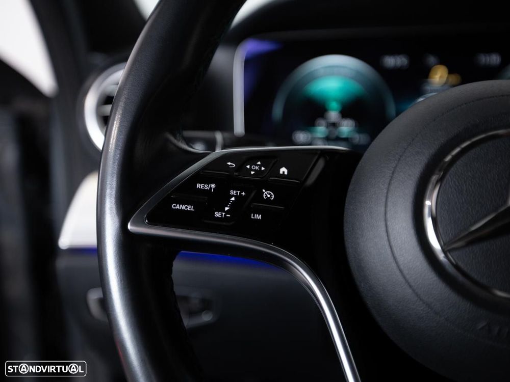 Mercedes-Benz E 300 de Avantgarde - 17