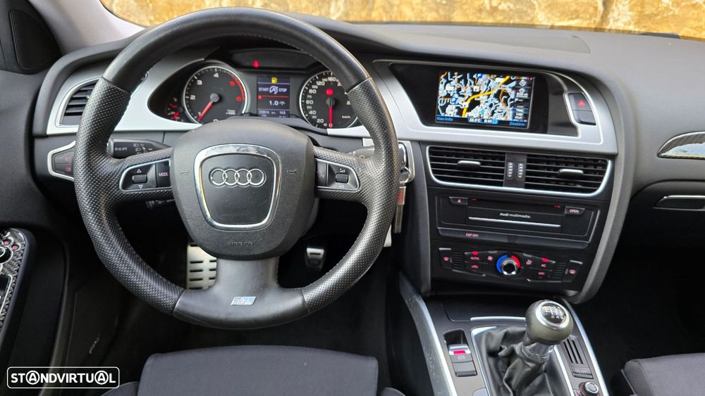 Audi A4 Avant 2.0 TDI exclusive - 13