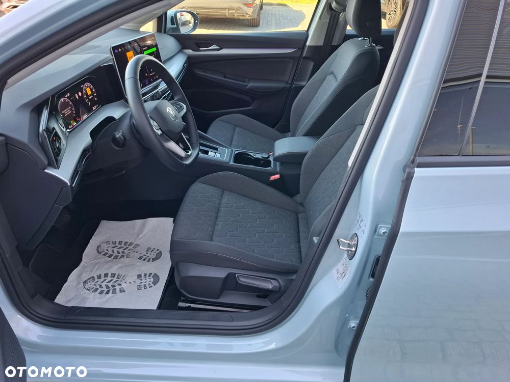 Volkswagen Golf 1.5 TSI EHybrid PHEV 150kW Life Plus DSG - 11