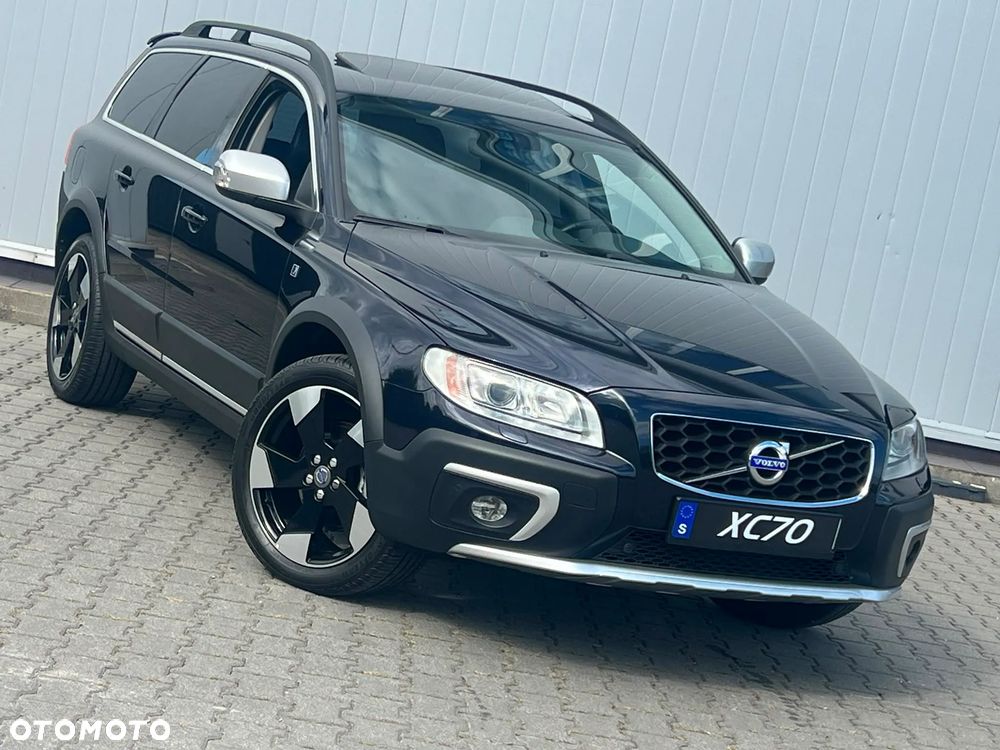 Volvo XC 70 - 3